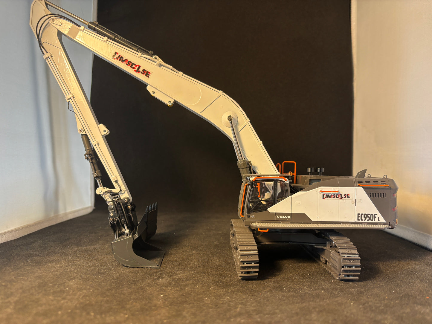 EC 950F Longreach